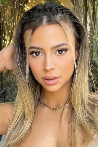 Portrait of Kayla Richart