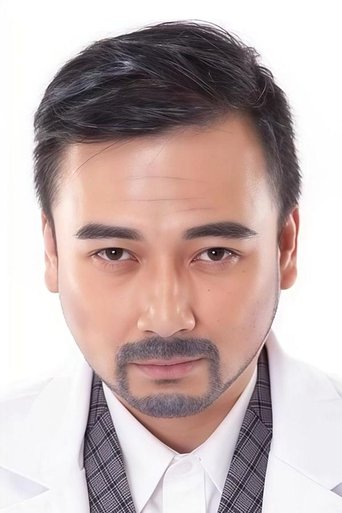 Portrait of Simon Man Kit Lo