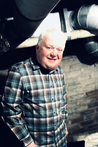 Portrait of Wes Donnelly