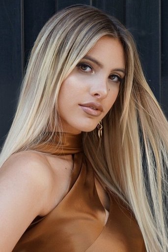 Portrait of Lele Pons