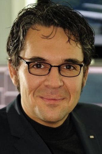 Portrait of Thomas Aigner