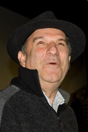 Portrait of Osmar Santos