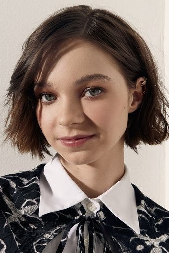 Portrait of Emma Myers