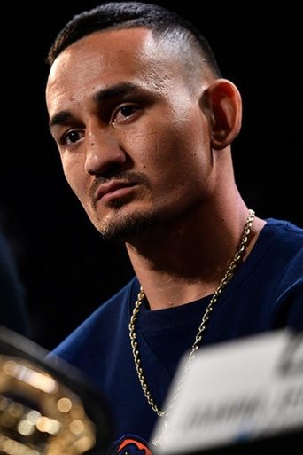 Portrait of Max Holloway