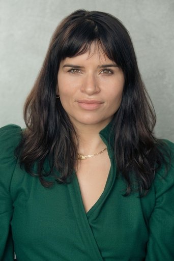 Portrait of Salima Saxton