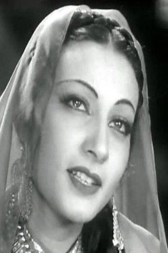 Portrait of Nadia Nagi