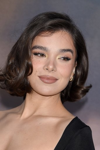 Portrait of Hailee Steinfeld