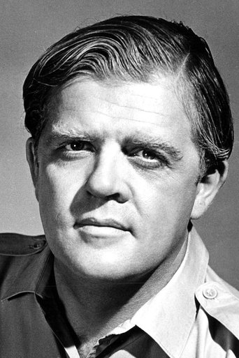 Portrait of Pat Hingle