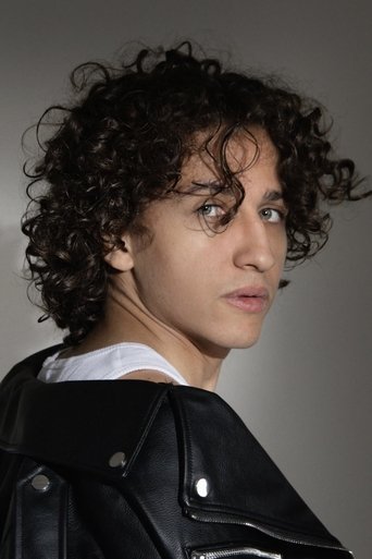 Portrait of Gabriel Moura
