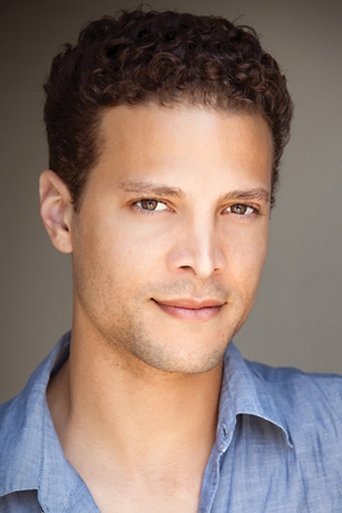 Portrait of Justin Guarini