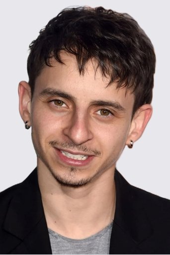 Portrait of Moisés Arias