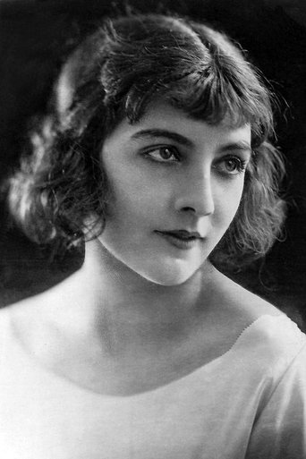 Portrait of Queenie Thomas
