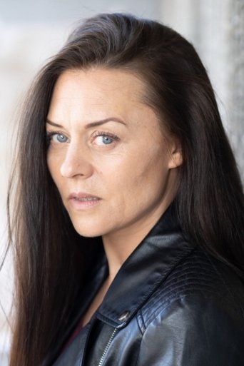 Portrait of Leigh Barwell