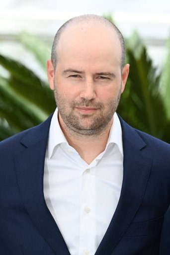 Portrait of Andrew Goldman