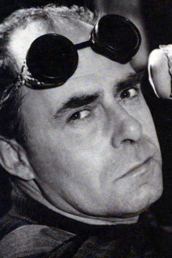 Portrait of Alain Douarinou