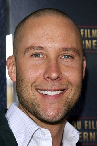Portrait of Michael Rosenbaum
