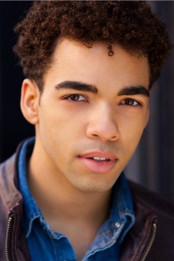 Portrait of Justyn Skylar Bougeno