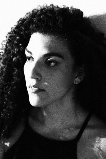 Portrait of Gabrielle Macedo