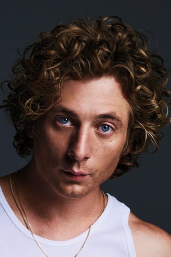 Portrait of Jeremy Allen White