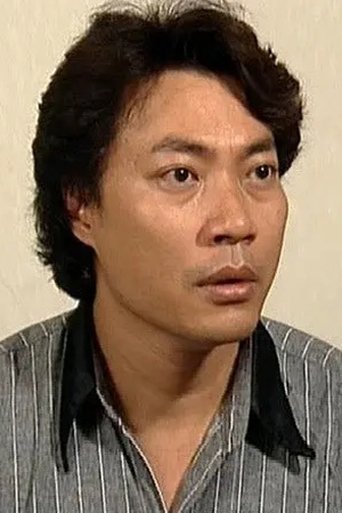 Portrait of 梁琛荣