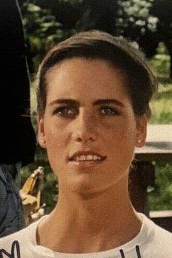 Portrait of Kirsten Baker