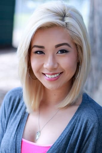 Portrait of Amanda Le Nguyen