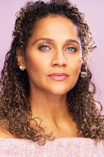 Portrait of Talia Thiesfield