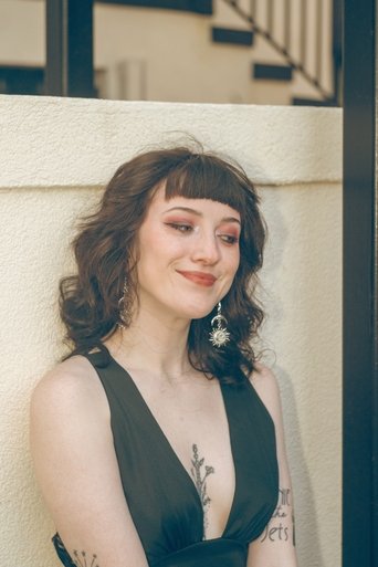 Portrait of Mia Waugh