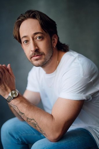 Portrait of Andrew Simon