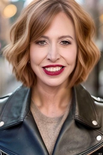 Portrait of Keely Dervin