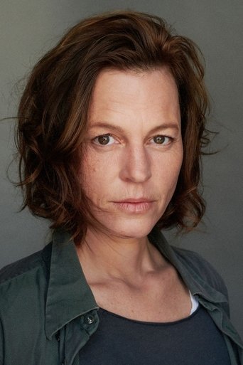 Portrait of Maria Simon