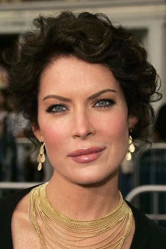 Portrait of Lara Flynn Boyle