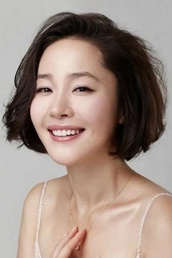 Portrait of Uhm Ji-won