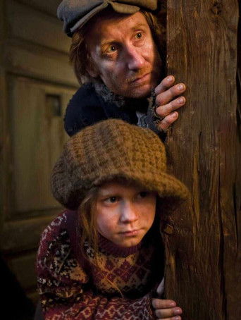 Portrait for Tjuvarnas jul - Season 1