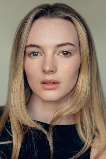 Portrait of Alanah Bloor