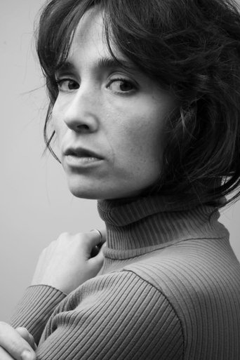 Portrait of Laure Filiu