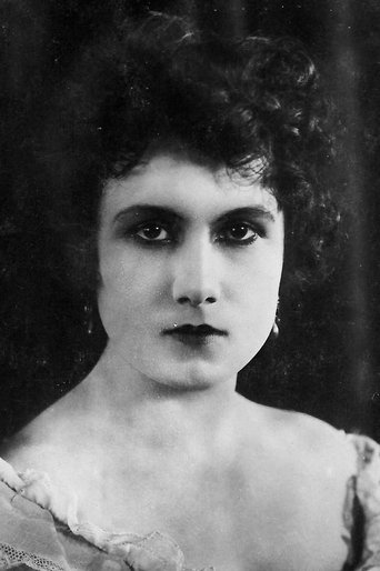 Portrait of Suzanne Delmas