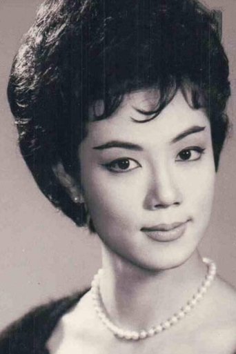 Portrait of Patsy Ka Ling