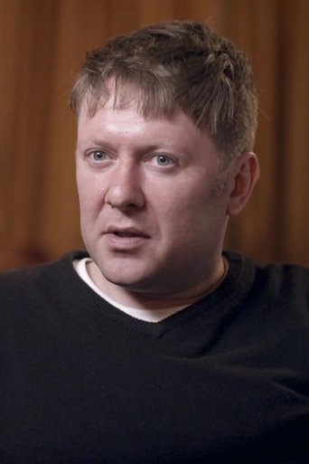 Portrait of Simon Farquhar