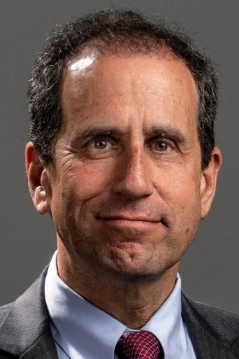 Portrait of Fred Hiatt