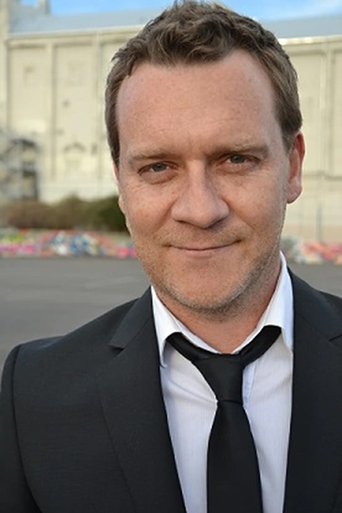 Portrait of Sam Vandenberg