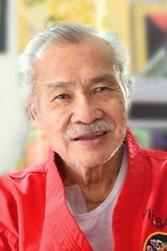 Portrait of Lý Huỳnh