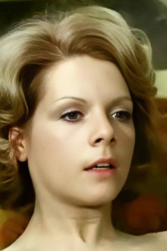 Portrait of Michaela Roos