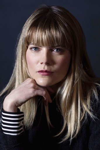 Portrait of Emma Greenwell