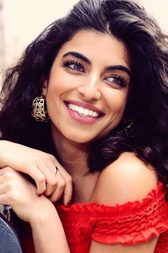 Portrait of Nour Alkhadra