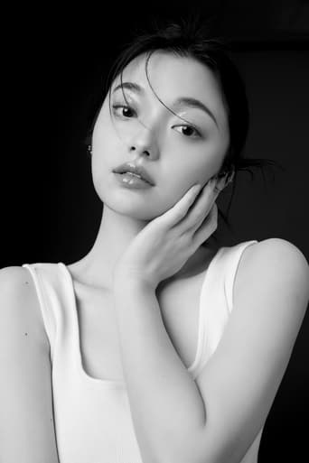 Portrait of Michelle Mao