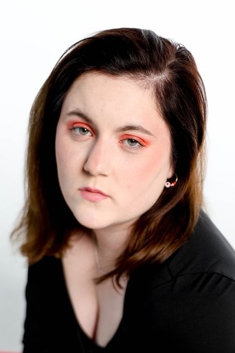 Portrait of Maddy Yates