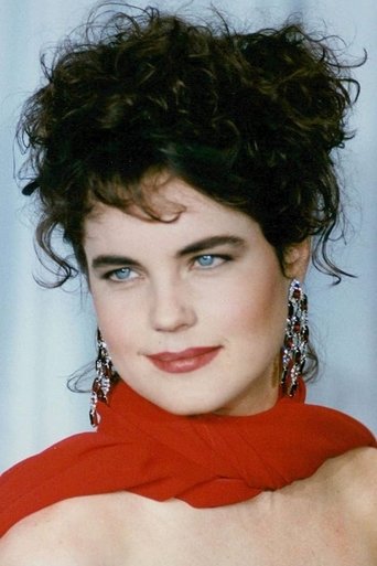 Portrait of Elizabeth McGovern