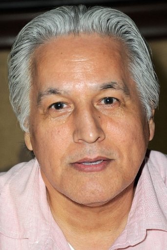 Portrait of Robert Beltran