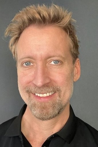 Portrait of Alex Holliday